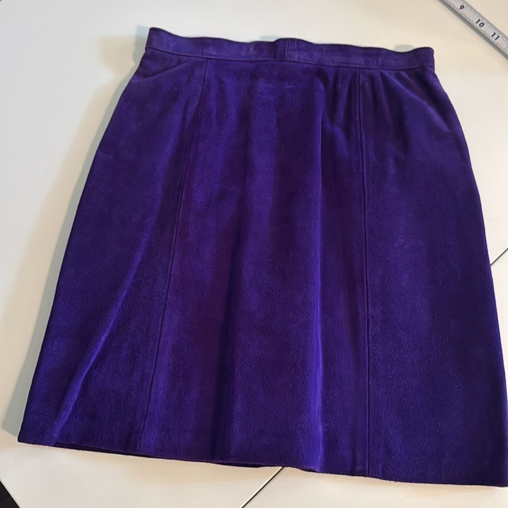 Purple suede leather skirt- see pics for size